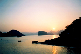 Halong, couchet du soleil